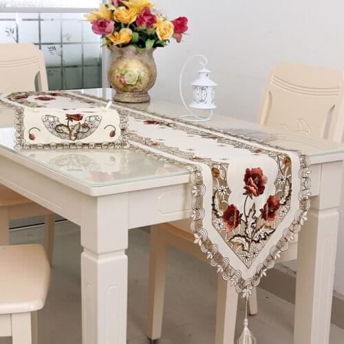 Feiqiong New Floral Table Runner Flag Shaped Embroidered Flower Coffee Tea Desk Tablecloth Placemat Decor Stylish Table Runner