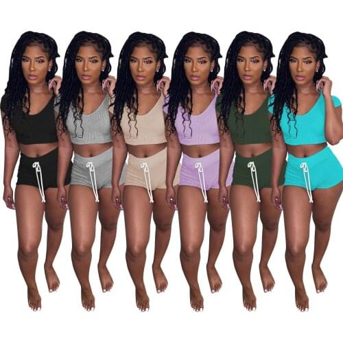 Casual Plus Size Womens Sport Suit Workout Two Piece Set Low Neck Short Sleeve Crop Top and Biker Shorts Fitness Club Outfits