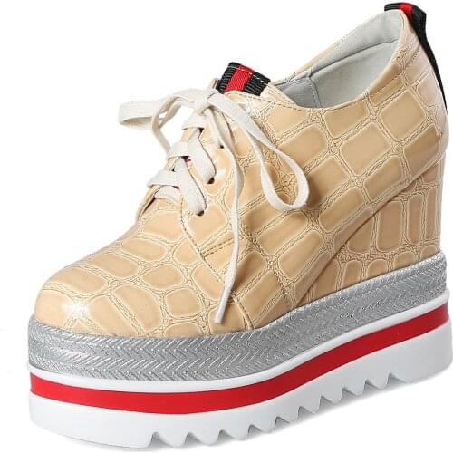 2018 new age season thick high-heeled platform high heel joker lace-up casual shoes loafers. 18328