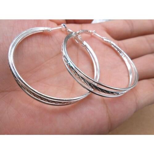 Jewelry wholesale 925 electroplated silver ornaments retro small U-shaped spiral corrugated earrings foreign trade fashion class