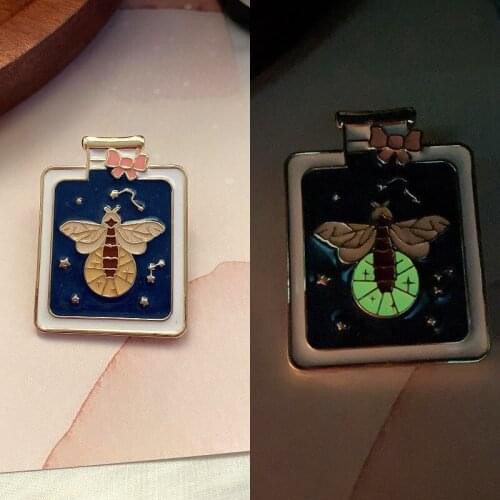 Original design new wholesale firefly luminous oil drop Enamel Brooch art RETRO French exquisite pin