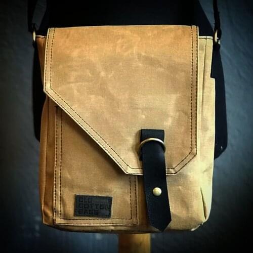 Messenger Bag Crossbody Vintage for Men and Women Waxed Canvas Tablet Mochila Waterproof Shoulder Bag Case Coin Purse Satchel Sling