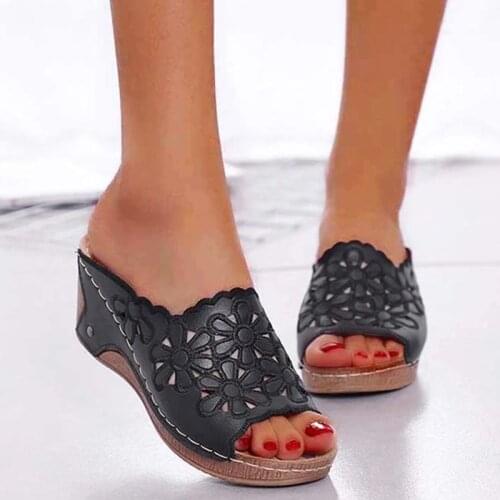 New Summer Shoes For Women Thick bottom Slipper Sewing Flowers Slides Women Retro Platform Womens Shoes Large Size Female Shoes
