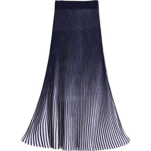 DANCING WINGS Women's Knitted Skirts