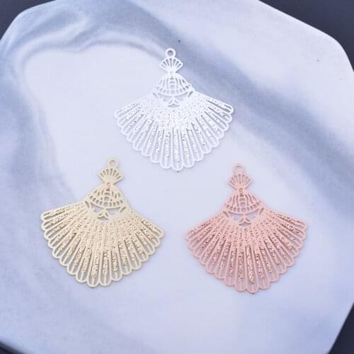 6pcs 25*28mm Light gold Color Fan-shape Charms