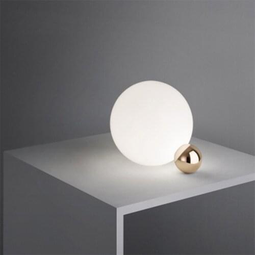Nordic modern minimalist table lamps for living room white glass ball table light iron milk ball desk lamp Lighting