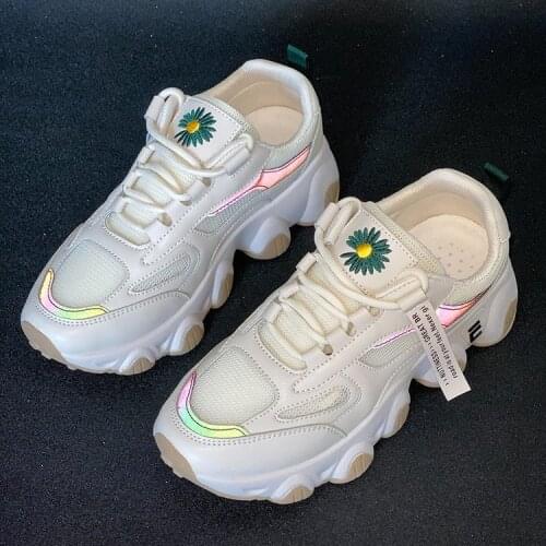 Shoes Womens Spring and Summer Womens Shoes New Daisy Platform Sneakers Korean Students All-match