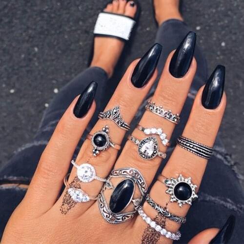 12 Pcs/Set Retro Crystal Crown Knuckle Rings Set for Women Bohemian Black Gem Midi Finger Ring Jewelry Accessories
