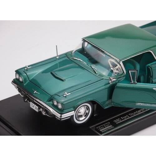 Sun Star 1:18 Ford Thunderbird 1960 Muscle Car Limited Edition Collector Edition Resin Diecast Model Toy Gift