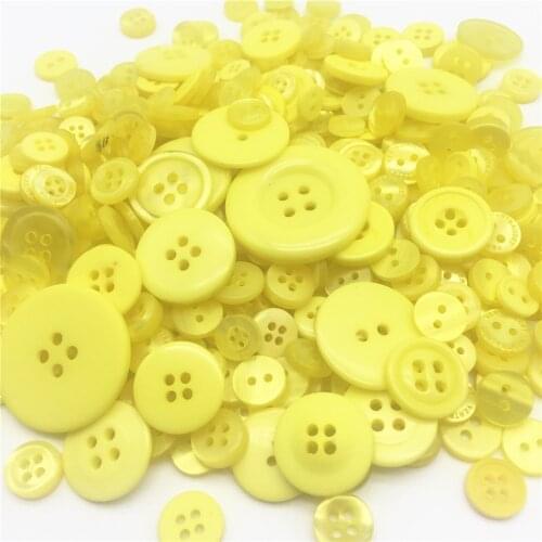 100g/pack Yellow Color Mixed Resin Assorted Buttons Arts Crafts For Scrapbooking Sewing Crafts 9-20mm Button