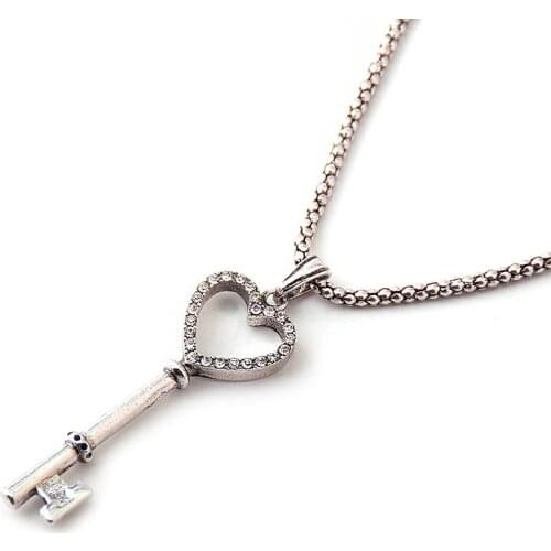 Free Shipping New Arrive Metal crystal key lock women alloy simple short necklace gift