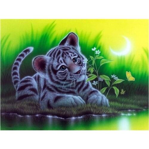 5D Diy Square Diamond Painting Cross Stitch Round Diamond Cute Tiger Picture Wall Sticker Needlework Diamond Embroidery Gift