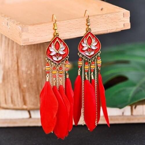 Colorful Long Feather Vintage Bohemian Fringed Earrings Gold Alloy Chain Round Metal Leaf Tassel Earrings Boho Indian Jewelry