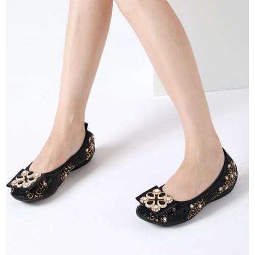 Top Sale Plus Size 43 44 45 European Women Flats Party Shiny Shoes Matching Dress Flat Shoes African Ladies Flats Banana Shoes