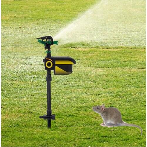 Modern motion activitied spray away garden sprinkler animal repeller