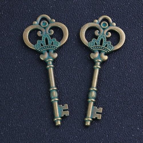 1pcs 23*73mm Antique Green Vintage Metal Crown Bottle Opener Key Pendant Charms DIY Handmade Key Charms for Jewelry Making