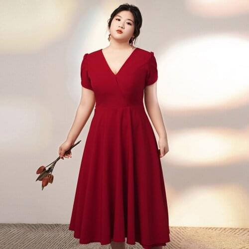 Evening Dress Burgundy Deep V-Neck Simple Short Sleeves Tea-Length Zipper Back Pleat A-Line Plus Size Women Formal Gowns D1242