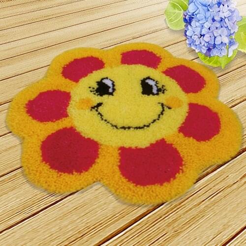 Pulaqi Sunflower Latch Hook Cushion Rug Kits Unfinished Needlework Craft Latch Hook Embroidery Mat DIY Decor Latch Hook Carpet F