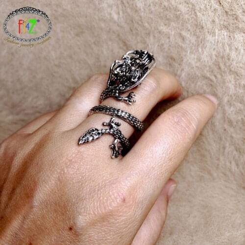 F.J4Z Vintage Women Finger Rings Fashion Retro Twined Dragon Rings Ladies Antique Alloy Jewelry Gifts Dropship