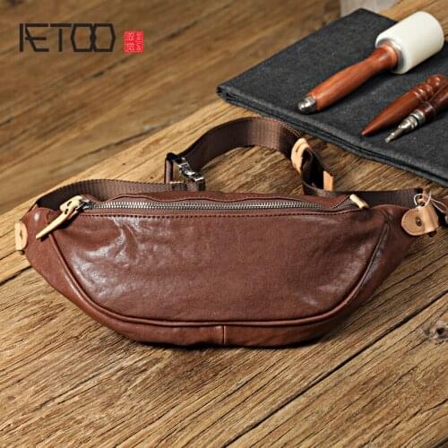 AETOO Manual leather chest bag, vegetable tanned cowhide mens Fanny pack, simple leisure large capacity cross-body bag