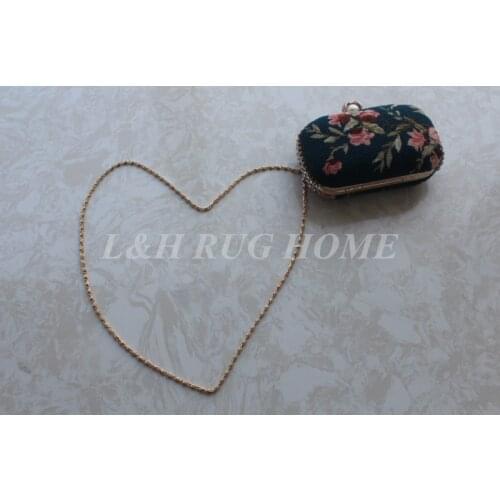 Antique needlepoint woolen handbag purse for parties and banquet women bag small bags