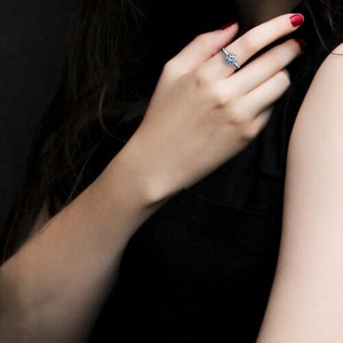 FancyQbue Engagement Rings