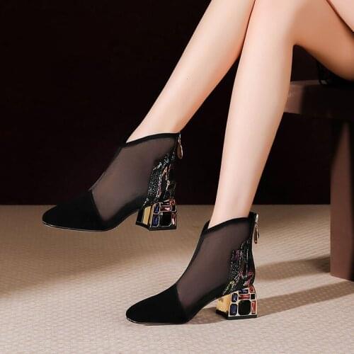 2021 NEW Mesh Sandals Boots Women Mesh Ankle Boot for Summer Mid Heel Rhinestone Ponited Toe Shoes Hollow Out Back Zip Black