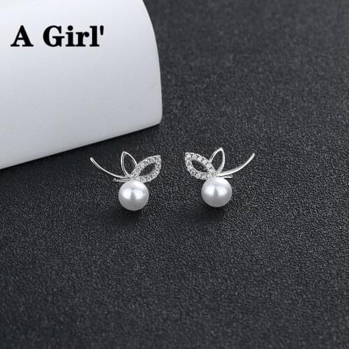 A Girl' Elegant Zircon Butterfly Pearl Earrings For Women New Fashion Korean Jewelry Wedding Party Girls Unusual Earring