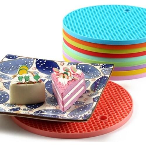 Silicone Insulation Mat Non-slip Honeycomb Heat Resistant Placemat Tray Spoon Pad Drink Glass Coaster Cushion Kitchen Tool 1pcs