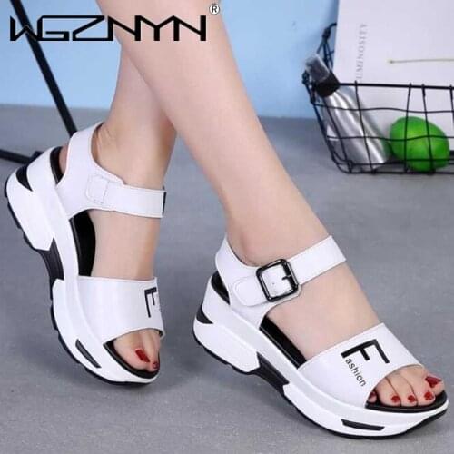 Women Genuine Leather Sandals Summer Ladies Open Toe Beach Shoes Flat Fish Mouth Buckle Roman Sandals Women Gladiator Sandals