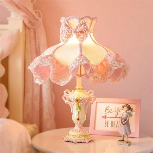 Nordic Pink Luxury Table Lamps Childrens Room Girl Princess Room Bedside Lamp Study Living Room Home Decoration Table Lights