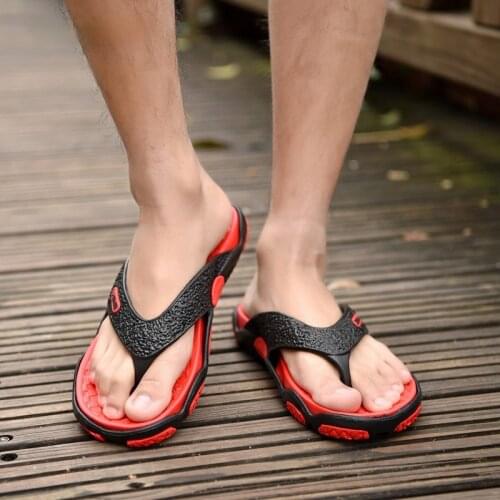 Summer Men Flip Flops Bathroom Slippers Fashion Summer Beach Sandal Breathable Outdoor Beach Flip Flops Man Sandals