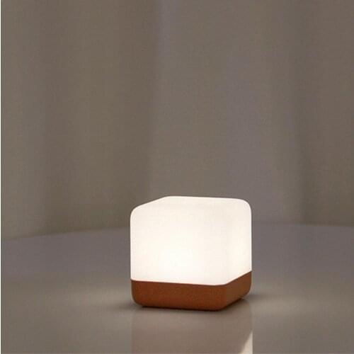 Timed night light USB rechargeable LED energy saving lamp bedside lamp with sleep bedroom night light tool