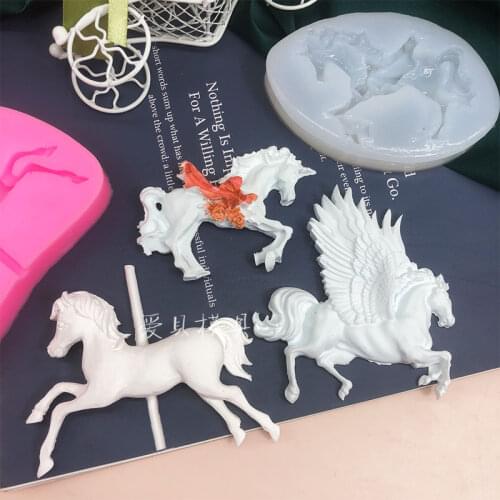 Carousel Pegasus silica gel mold chocolatesugar cake decoration tool resin mold aromatherapy gypsum