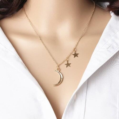 2021 New Popular Jewelry Cute Metal Sequins Charm Stars Moon Choker Necklace for Women Girl Romantic Couple Gift