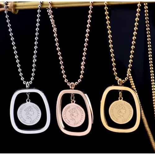 316L stainless steel light luxury niche patchwork square brand pendant necklace collarbone chain simple sweater decoration