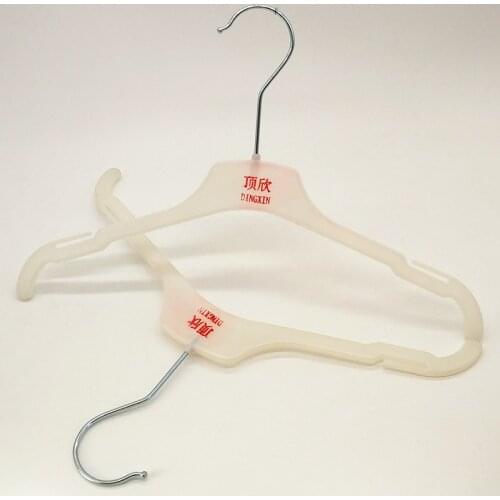 Small Size Children Hanger Non Slip Clothes Plastic Hanger White Color Baby Coats Hangers