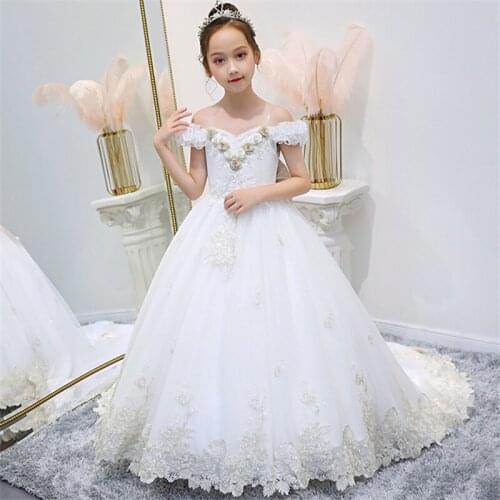 Model Show Catwalk Luxury High Quality White Shoulderless Collar Evening Party Princess Long Tail Dress Girls Wedding Party Wear