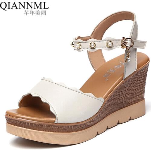 Quality Plus Size 33-43 Womens Sandals 2020 New Pearl Buckle Wedge Heel Platform Sandals Women Summer Shoes Pink White