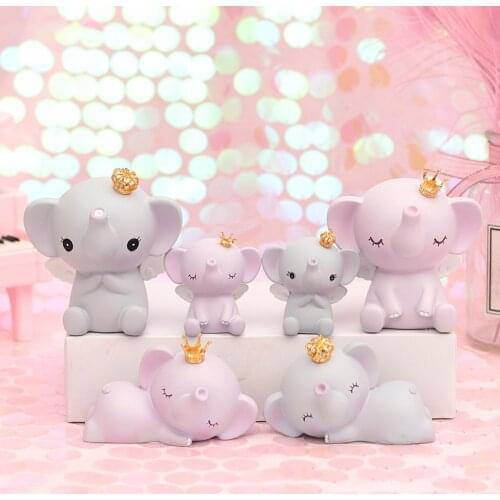 Resin Angle Elephant With Crown Room Drcoration Cartoon Vehicle-mounted Elephants Ornaments Cute Festival Gift Small Toy