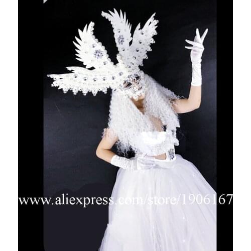2018 New Led Light Up Party Evening Dress Led Luminous Masquerade Cosplay DS Clothes Christmas White Led Ballroom Costumes