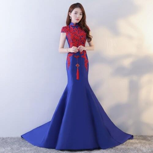 Embroidery Qipao Evening Dresses Long Cheongsams Traditional Chinese Wedding Dress Women Beautiful Cheongsam Blue Fashion Show