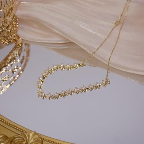 2021 New Fashion Brand Jewelry Elegant Crystal Star Pendant&necklaces for Women Delicate Zirconia Charm Choker Necklaces