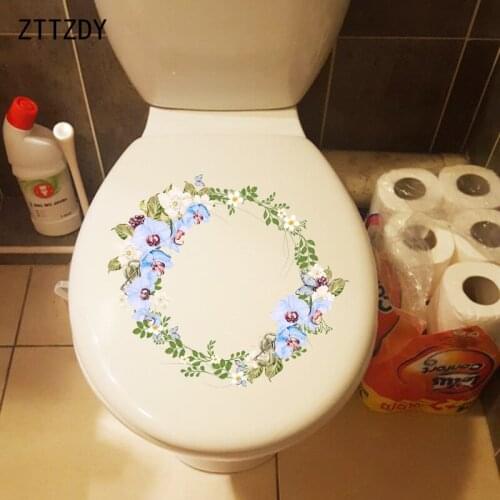 ZTTZDY 23.3*20.4CM Leaf Wreath Creative Toilet Sticker Home Bedroom Wall Decor Decals T2-0551