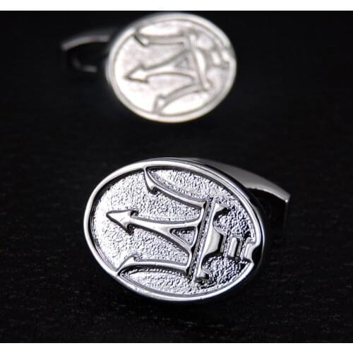 Free shipping, Maserati logo Cufflinks fashion mens shirt cufflinks senior designer exclusive design shirt buttons
