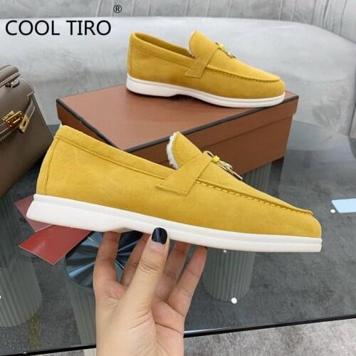 COOL TIRO Fashion Footwear