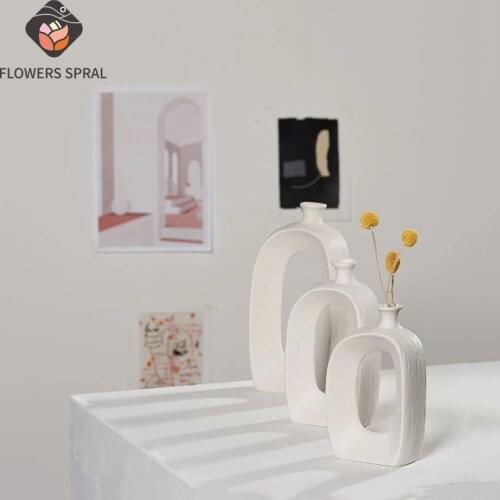Modern Home Decoration Ceramic Vase European Style Room Decoration White Hydroponic Vase High Temperature Firing Ceramic Vase