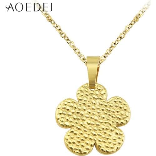 AoedeJ Necklaces