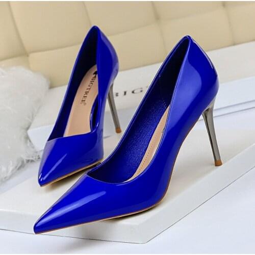 New Metal Heel Women Pumps Pointed Toe Female Sexy Party Shoes Concise PU Leather High Heels Shoes Office Lady Wedding Red Shoes