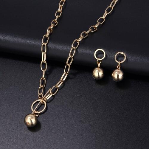 Korea Trendy Style Necklace for woman Simple Leisure Pendant Necklace for girl gold metal Geometrical Necklace
